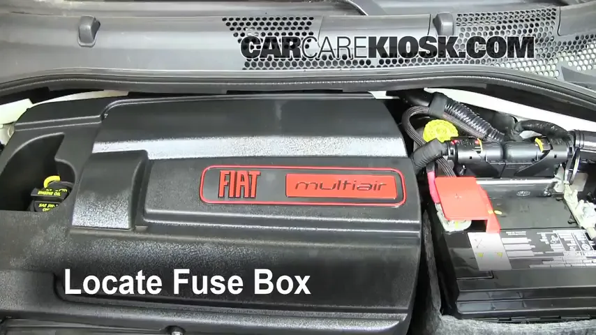 2012 Fiat 500 Pop 1.4L 4 Cyl. Fuse (Engine) Replace